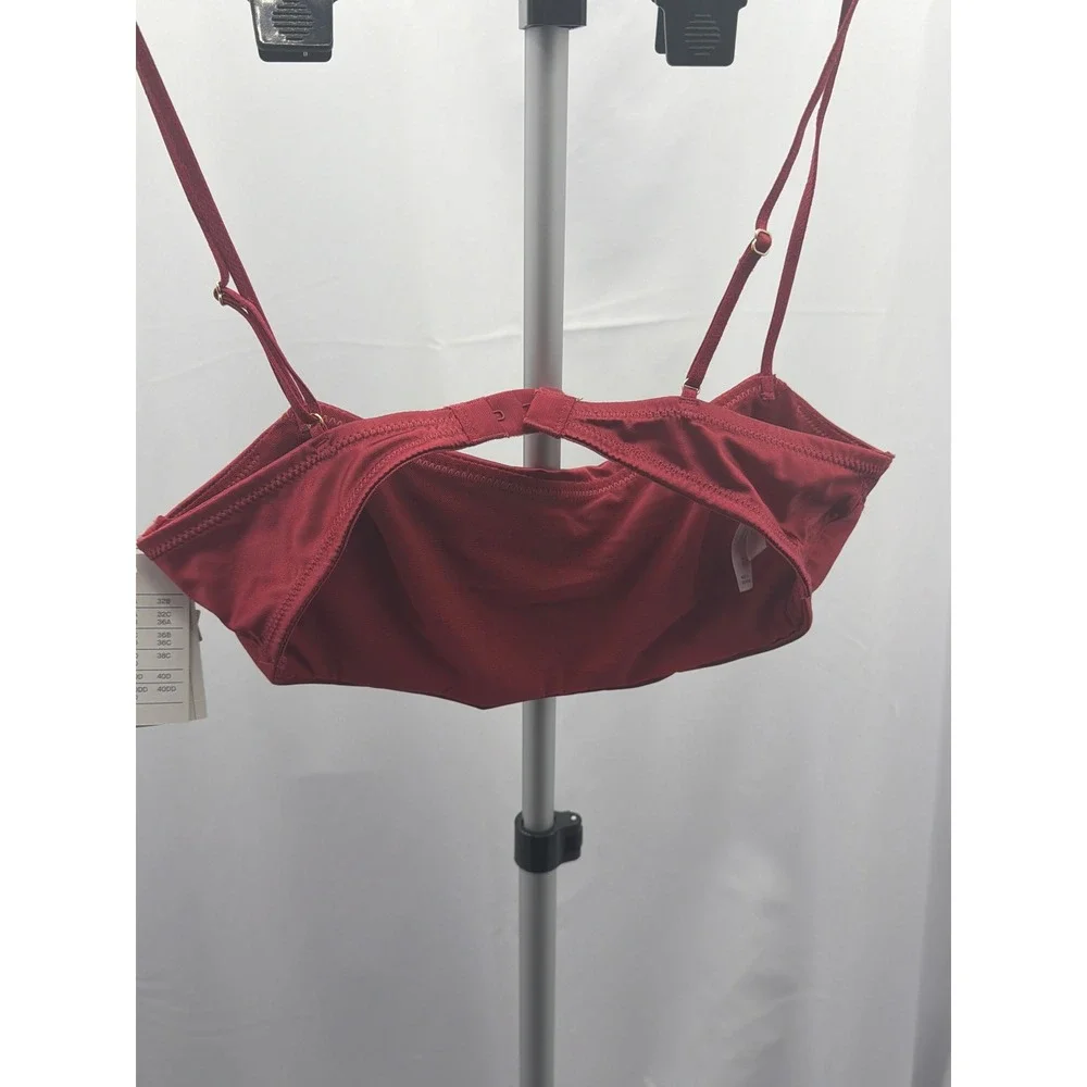 Target Red Square Neck Bralette Adjustable Straps XS 023 10 2978 - Picture 2 of 5